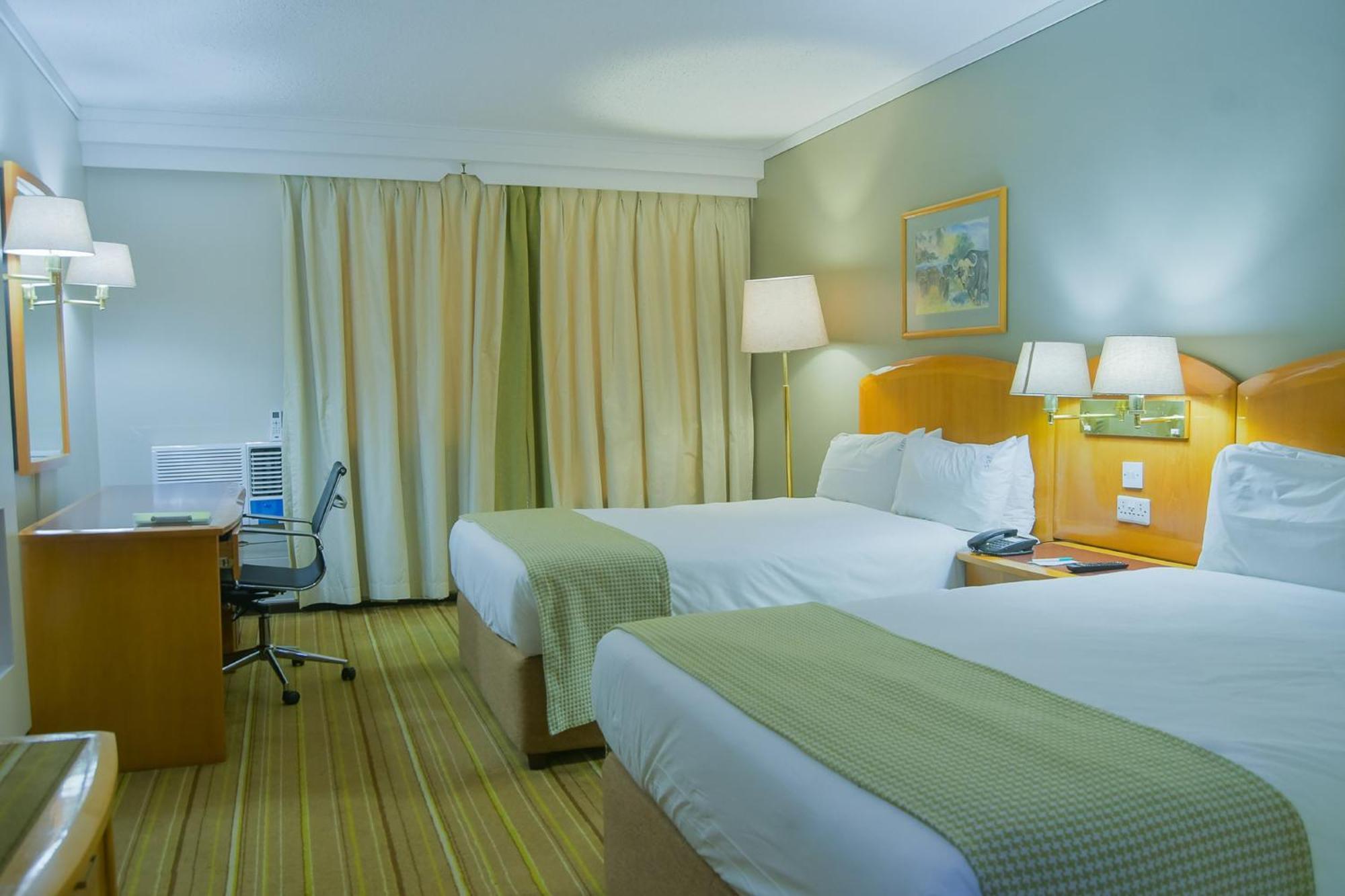 Holiday Inn - Harare By Ihg Exterior photo