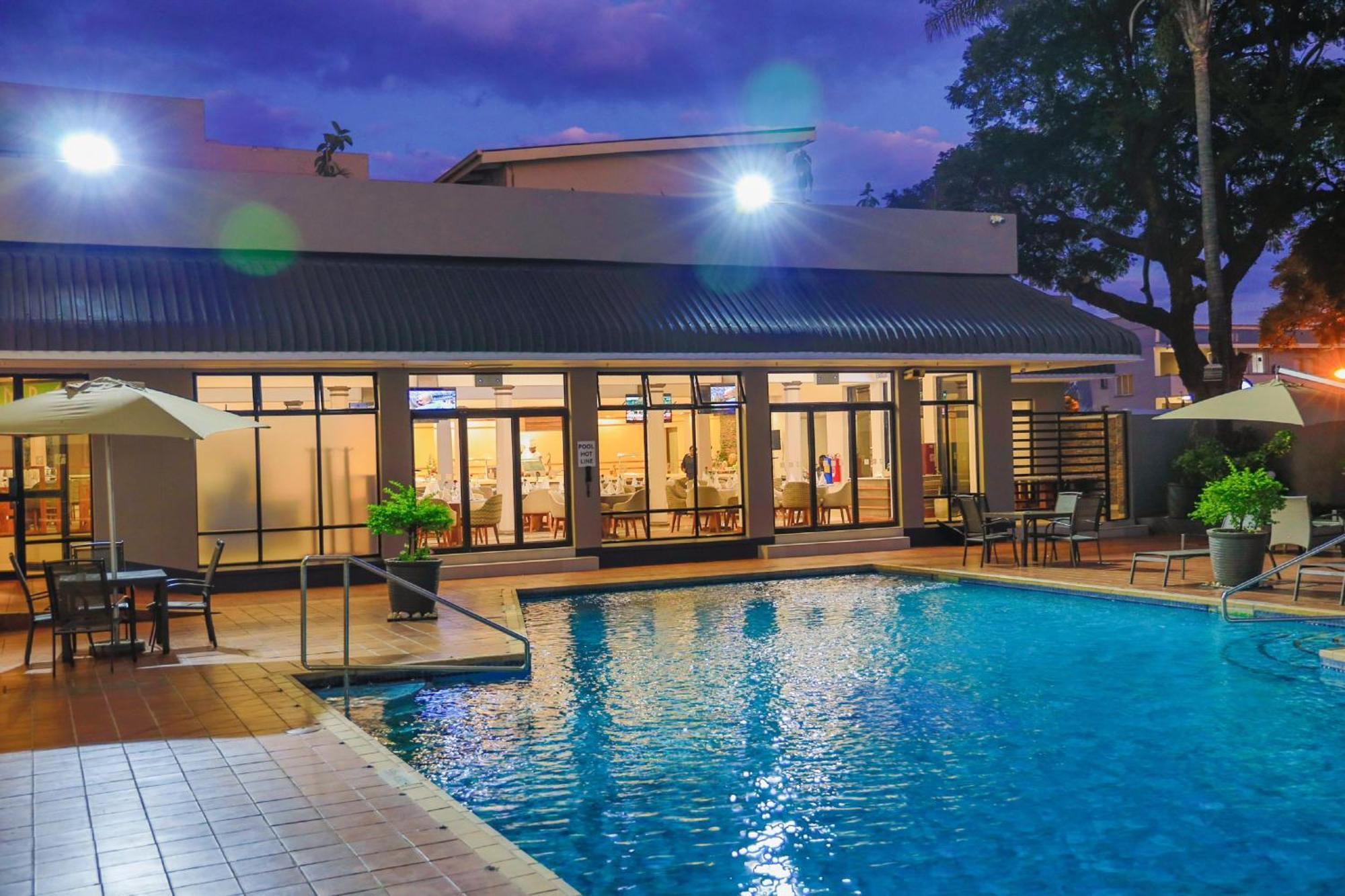 Holiday Inn - Harare By Ihg Exterior photo